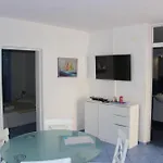 Vidoni - Roza * Zastražišće