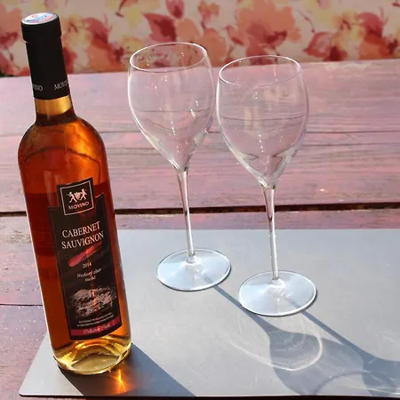 Vidoni - Roza * Zastražišće