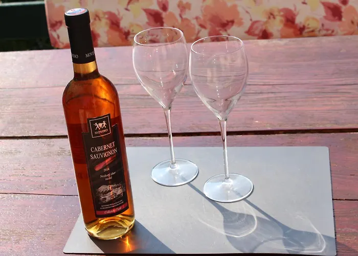 Vidoni - Roza * Zastražišće